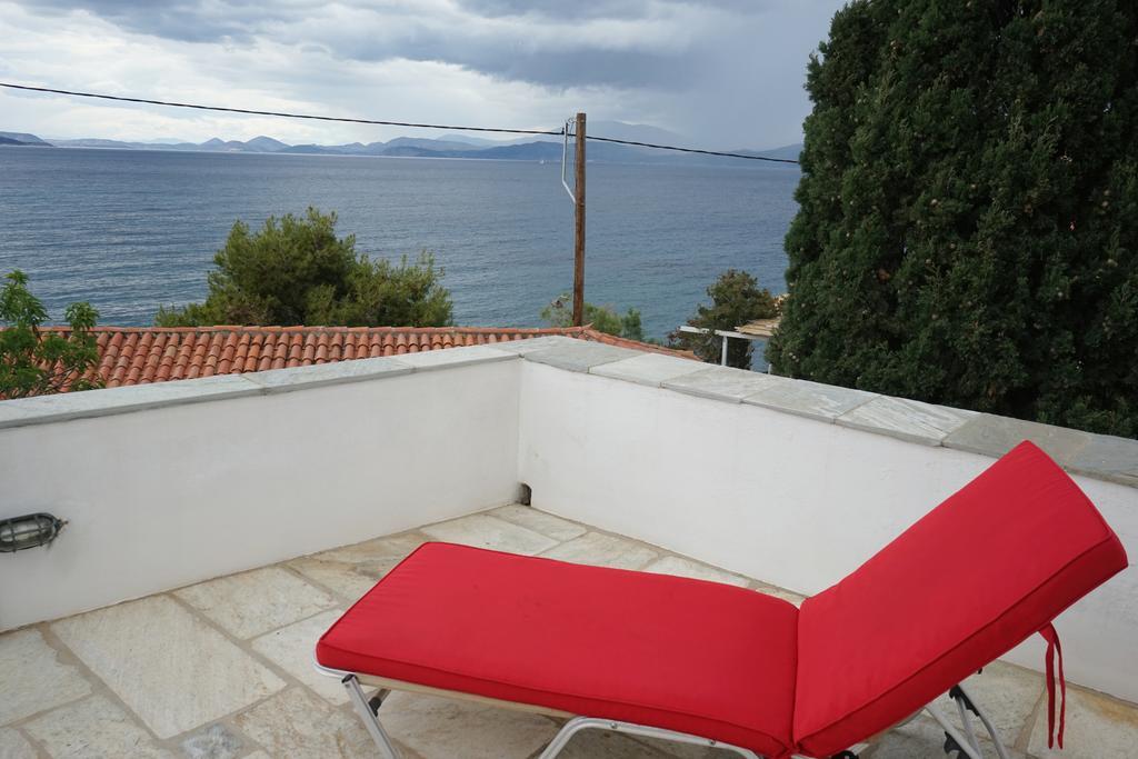 Kiki's Houses Vlichos Hydra  Exterior foto
